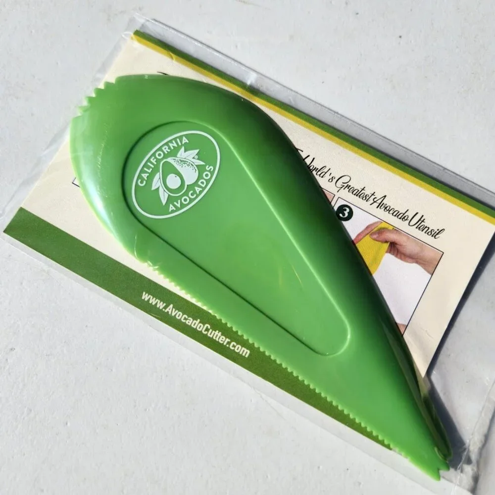New Avocado Knife Scooper Scoop Kitchen Tool Slicer Pitter Seed Remover  FAST SH